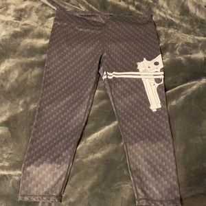 CVG XL gun strapped Capri